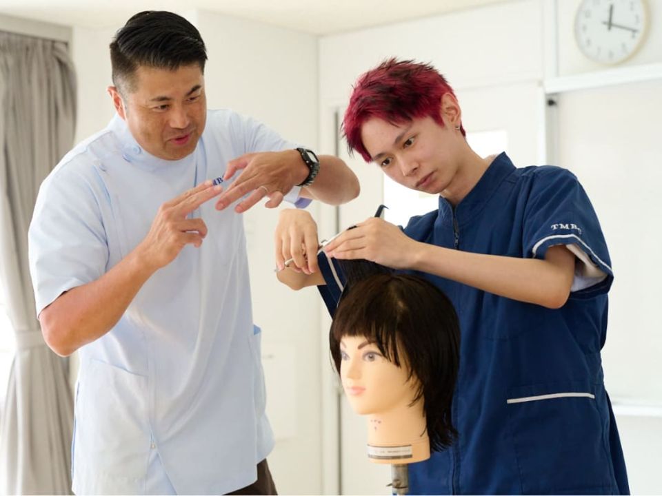 東京マックス美容専門学校 | 学校案内、資料請求はコチラ | ベスト進学