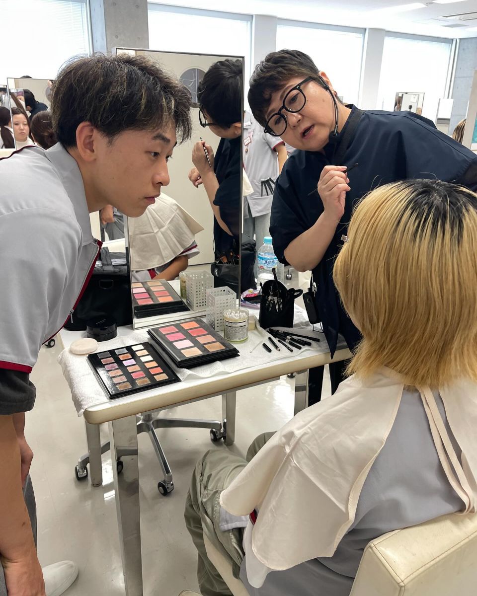 資生堂美容技術専門学校 | キャンパスライフ | ベスト進学ネット