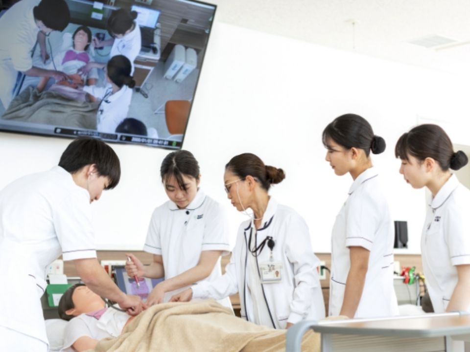 専門学校 ベルランド看護助産大学校 | 特徴や雰囲気 | ベスト進学ネット